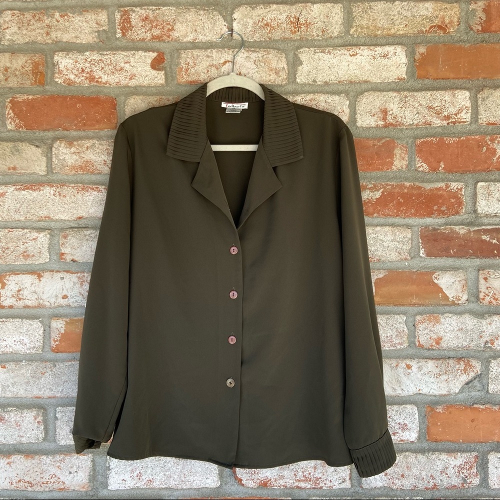TALBOTS Vintage Olive Button Up Blouse